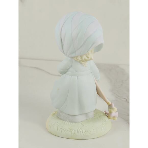 Enesco Precious Moments March Girl w/ Kite 5 1/2" Porcelain Figurine 1989 Taiwan - Picture 10 of 16